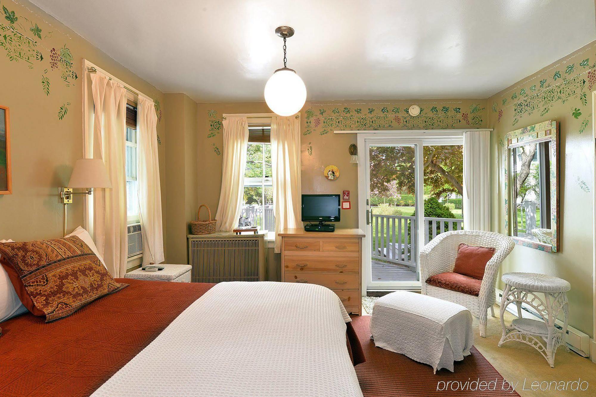 The Village Latch Inn Southampton Εξωτερικό φωτογραφία